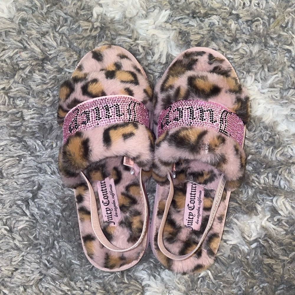 Juicy couture slippers